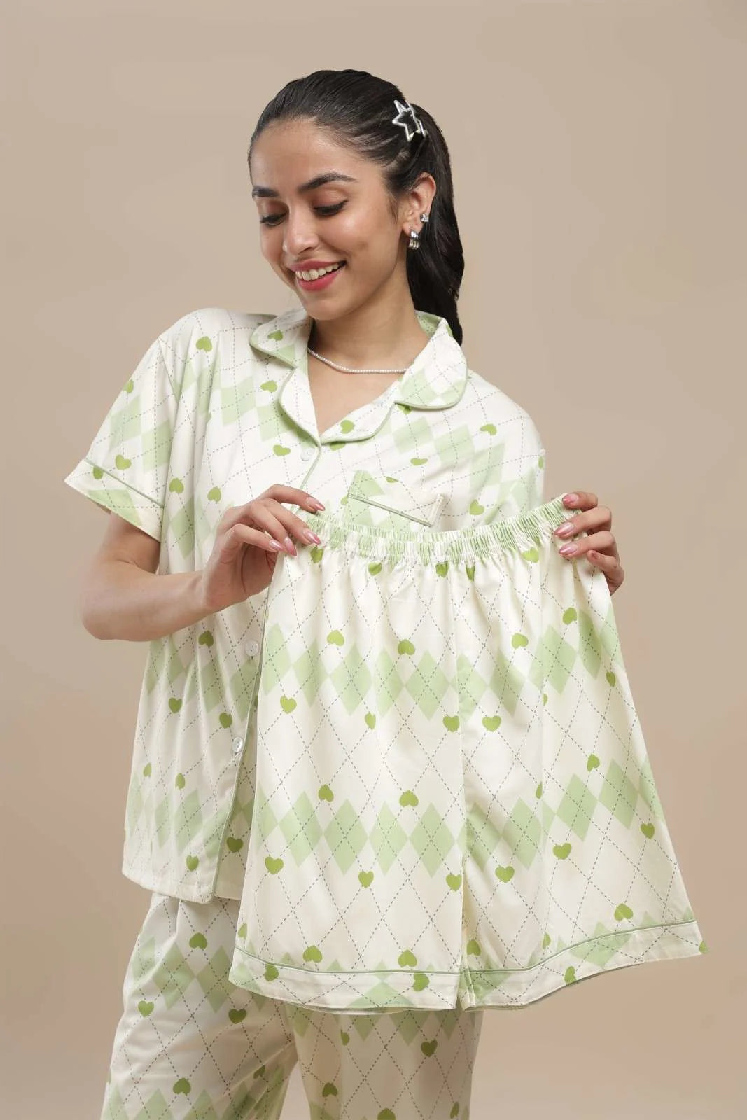green hearts 3 piece pj set